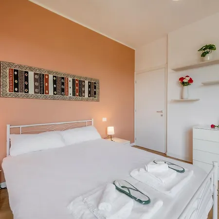 דירה Omodeo, 19 - Ampio E Panoramico *